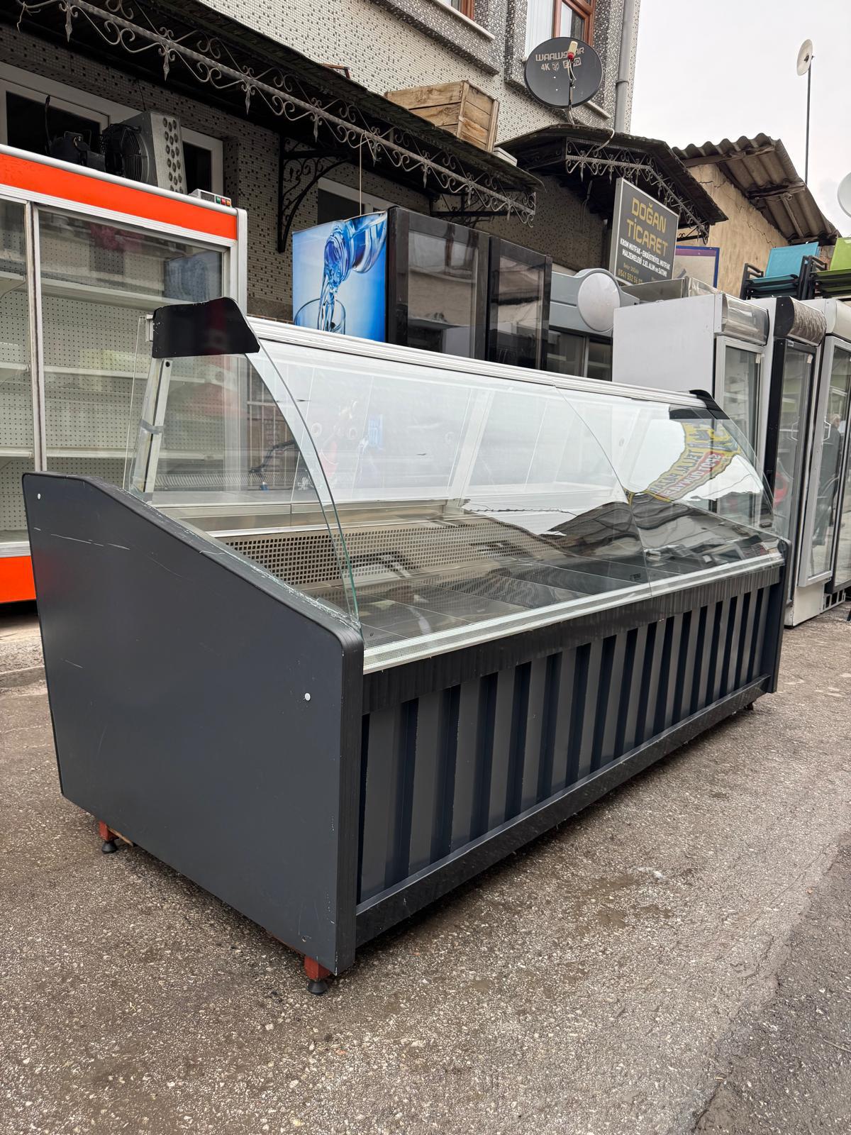 Dondurma Dolabı Büyük