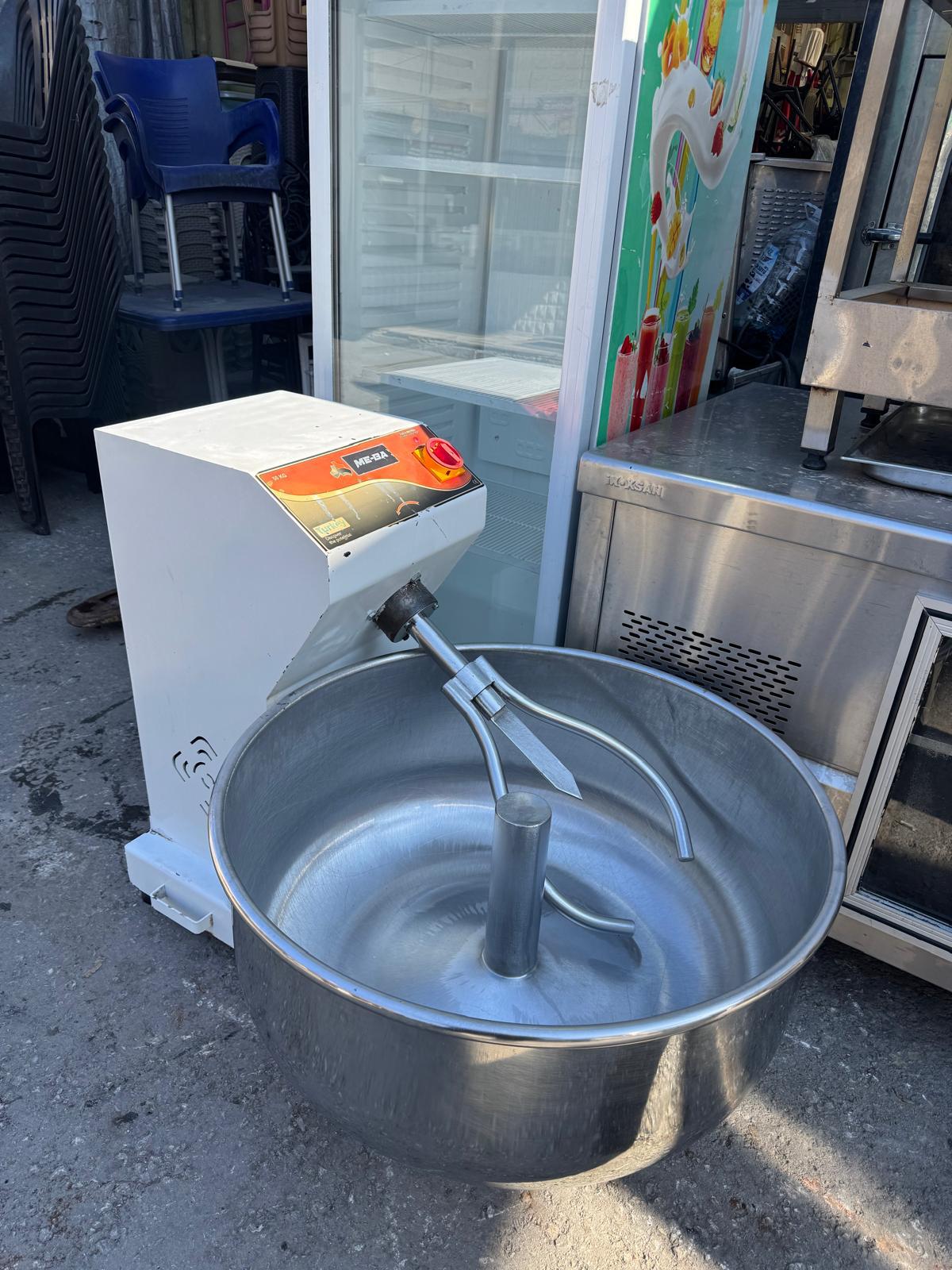 Hamur Karıştırma Makinesi